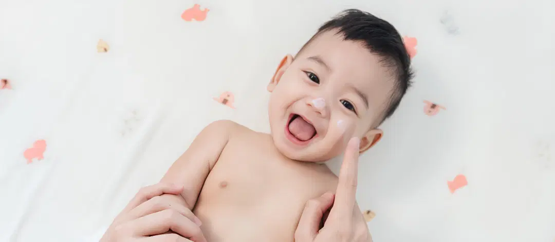 4 Langkah Merawat Kulit Sensitif Anak dengan Skincare Prebiotik